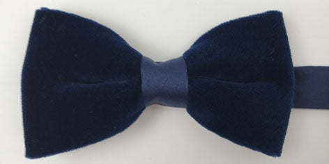 Gilt Edge Velvet Navy Bow