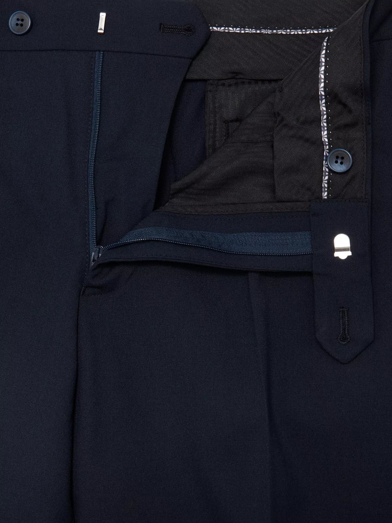 Daniel Grahame Dale Trouser