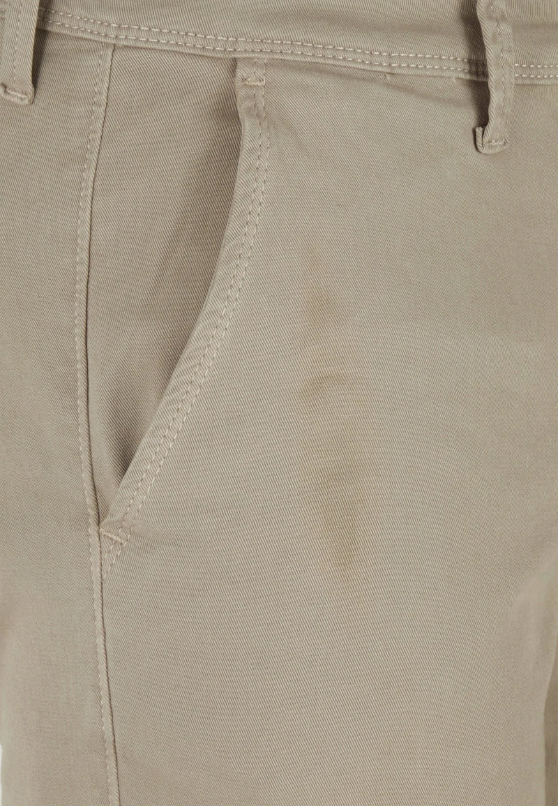 6TH Sense Kansas Chino