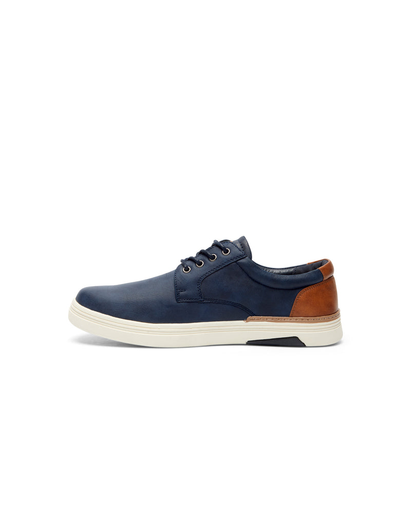 Lloyd & Pryce Finau Casual Shoe