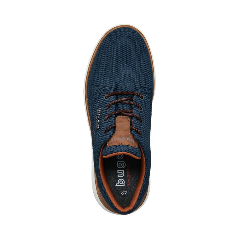 Bugatti Canvas Trainer