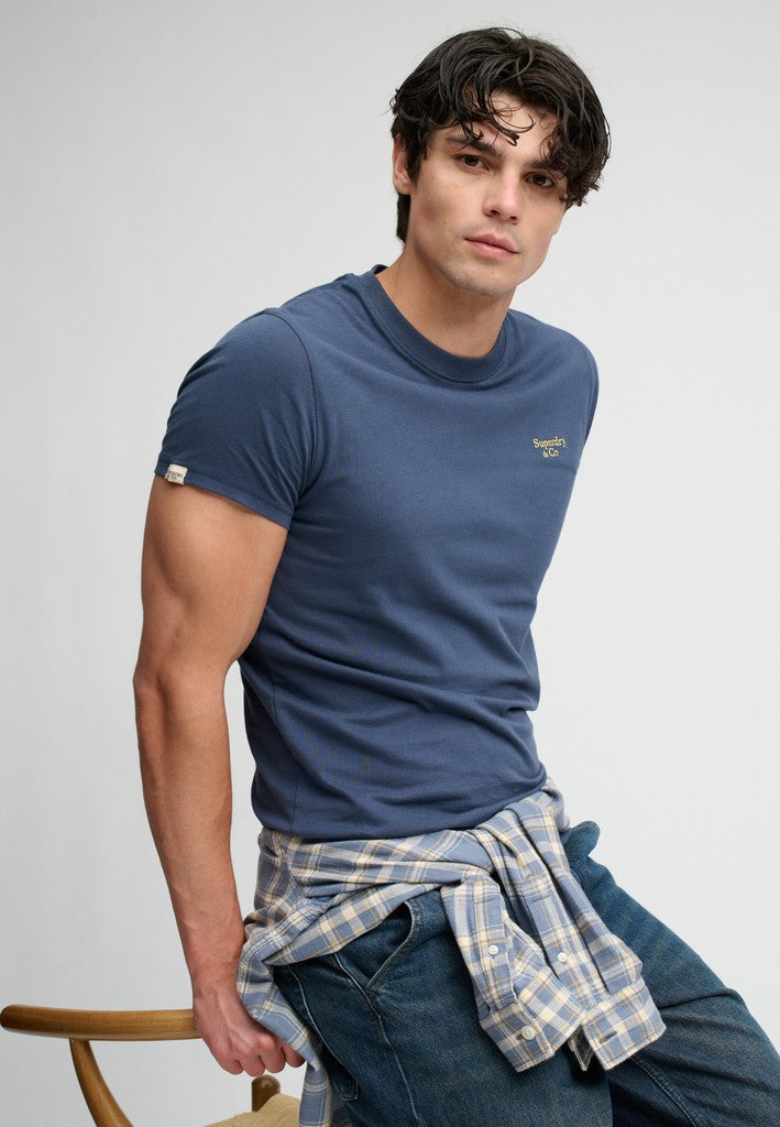 Superdry Essential Serif Logo Tee