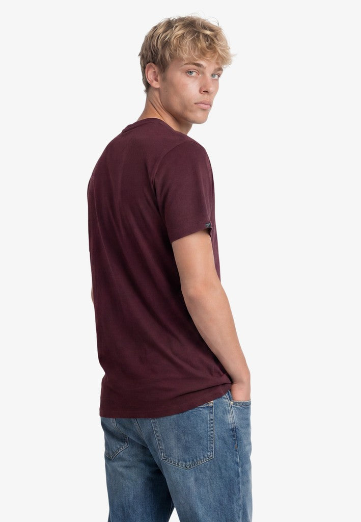 Superdry Essential Serif Logo Tee