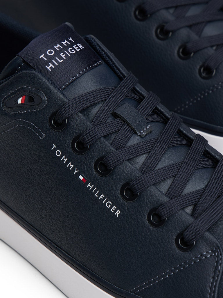 Tommy Hilfiger HI Vulc Core Low Trainer