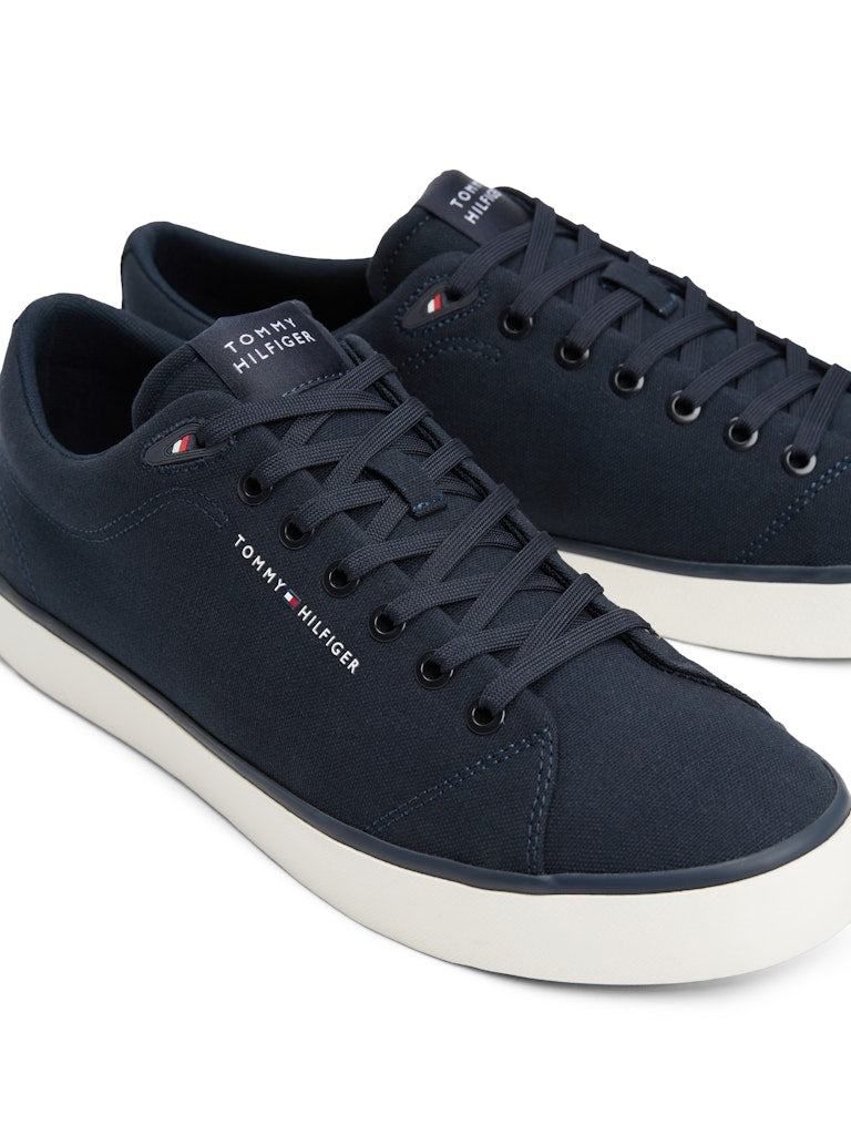 Tommy Hilfiger Core Canvas