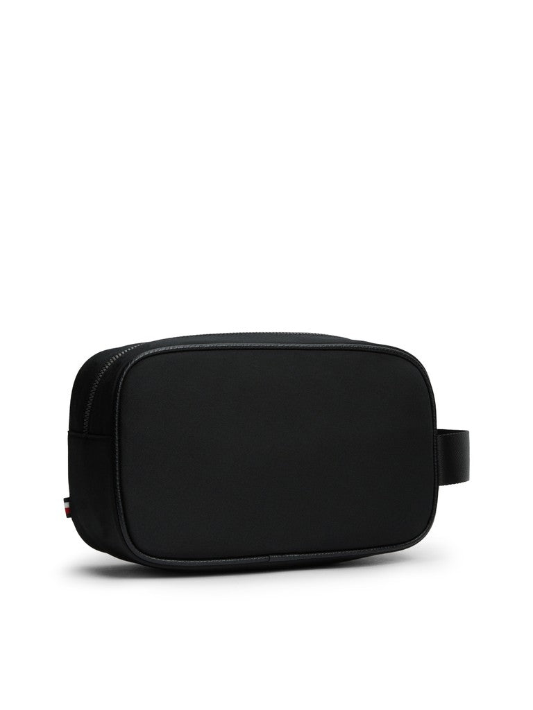 Tommy Hilfiger Repreve Washbag
