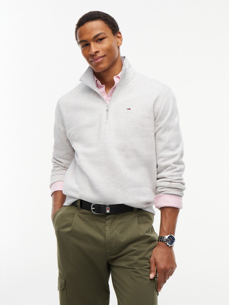 Tommy Jeans 1/4 Zip Mock Neck