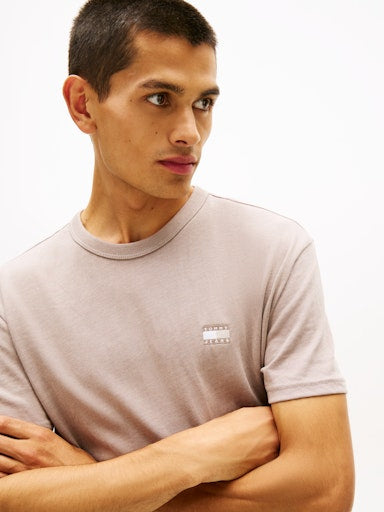 Tommy Jeans Badge T-Shirt