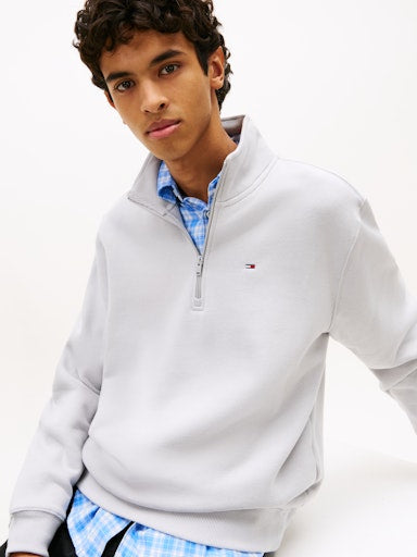 Tommy Jeans 1/4 Zip Mock Neck Swt