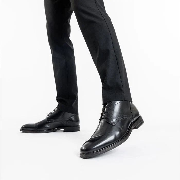 Base Belgrave Chukka Leather Boot