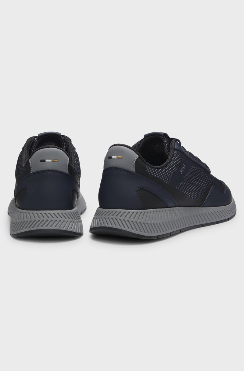 Boss Titanium Runn Trainer
