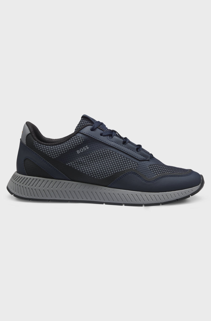 Boss Titanium Runn Trainer